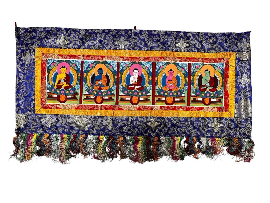 vægophæng med buddha